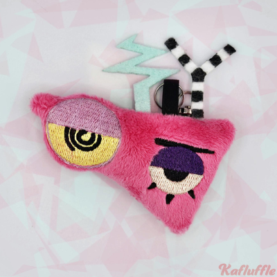 Zooble's head from the Amazing Digital Circus as a plush keychain